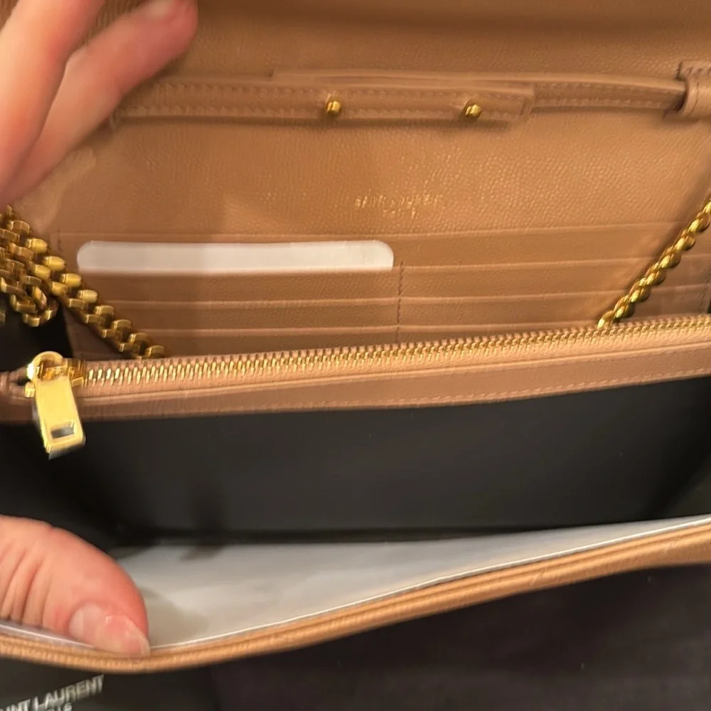 NEW YSL WOC TAN GHW CASSANDRE CHEVRON ENVELOPE - Picture 4 of 5